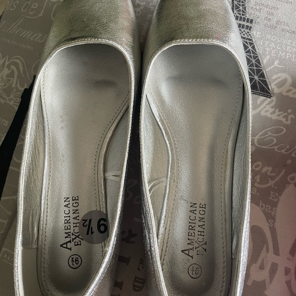 American Exchange Silver Flats with Shimmery Finish